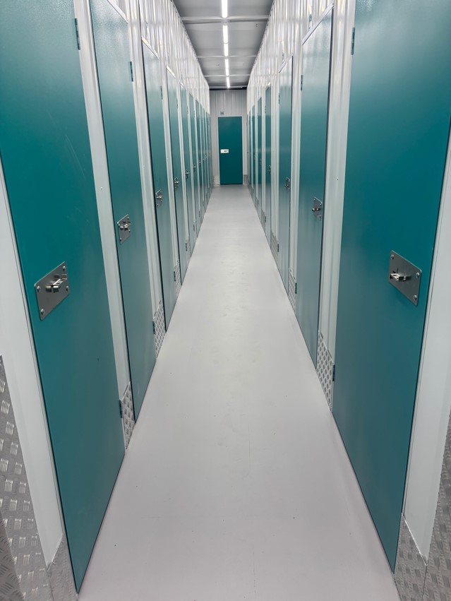 construccion alquiler trasteros guardamuebles empresa Bekoinmuebles puertas trasteros finalizados