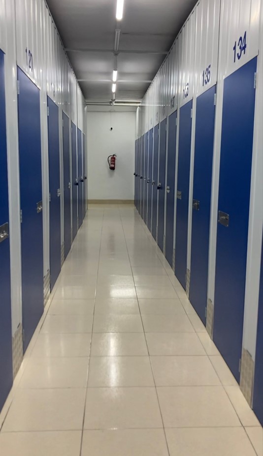 fabricacion alquiler trasteros marca Trasteroseguro imagen puertas trasteros finalizados
